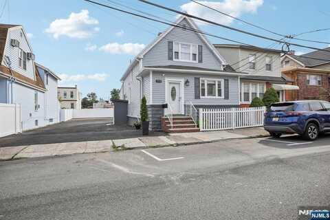 1711-1713 47th Street, North Bergen, NJ 07047