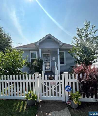 10 Ethel Avenue, Hawthorne, NJ 07506