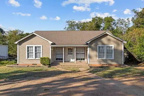 2021 Center Rd, Nacogdoches, TX 75961