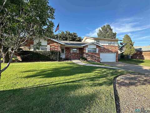 2713 Riverside Drive, Roswell, NM 88201