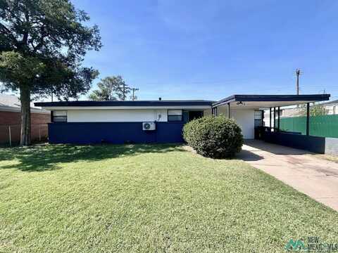 901 N Plains Park Drive, Roswell, NM 88203