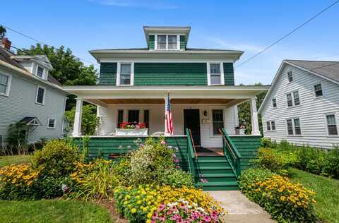 25 University Terrace, Burlington, VT 05401