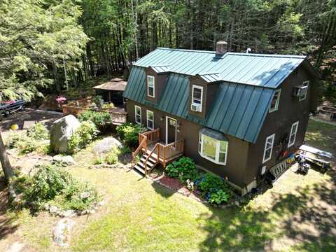 88 Lakeview Drive, Nottingham, NH 03290