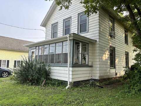 653 Main Street, West Rutland, VT 05777