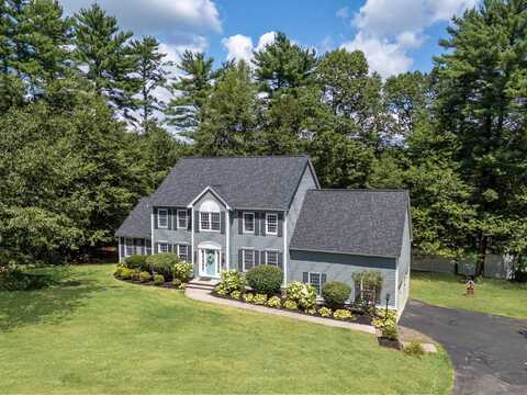 14 Huntington Place, Hampton, NH 03842