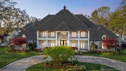 6308 E 105th Street, Tulsa, OK 74137
