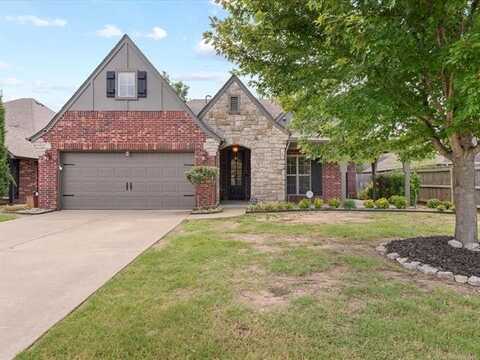 3207 Boardwalk Court, Bartlesville, OK 74006