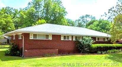 912 Maxwell NW, Ardmore, OK 73401