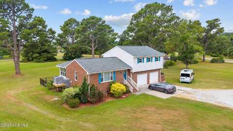 5302 Bogue Drive, Oriental, NC 28571