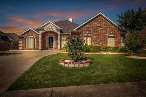 4708 Kestrel Street, Grand Prairie, TX 75052