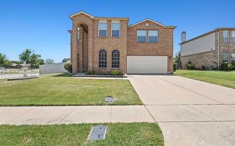 900 Carthage Way, Arlington, TX 76017