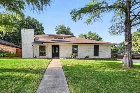 2902 Panhandle Drive, Grapevine, TX 76051