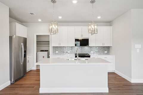 516 Blanton Street, McKinney, TX 75069