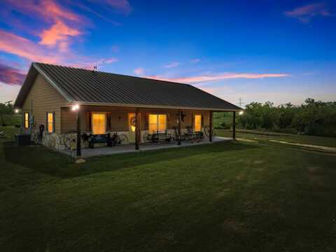 3694 Fm 66, Grandview, TX 76050