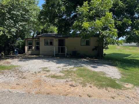 1504 Greenlee Street, Denton, TX 76205