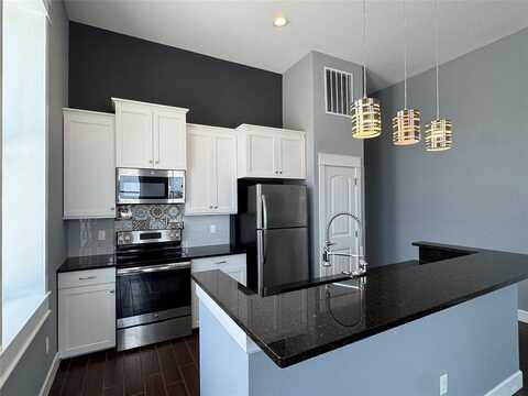 2901 Lee Street, Greenville, TX 75401