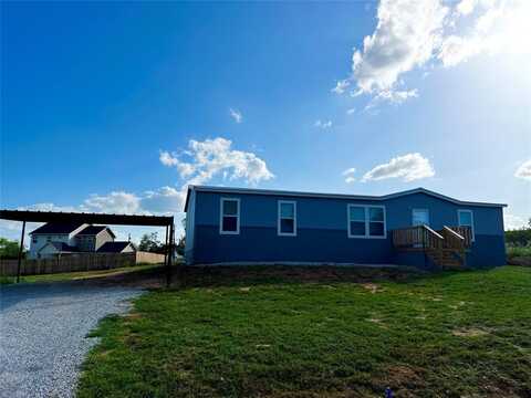 313 Overland Trail, Runaway Bay, TX 76426