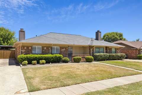 3002 Hilltop Drive, Euless, TX 76039