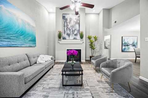 218 N Beacon Street, Dallas, TX 75214