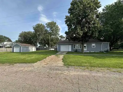 108 Grant, Volin, SD 57072