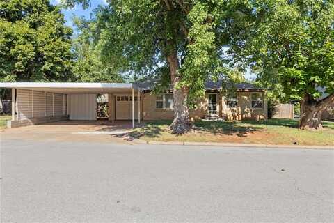606 N 6th Street, Weatherford, OK 73096
