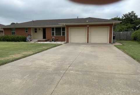 806 W Colorado Avenue, Anadarko, OK 73005