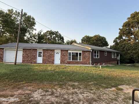 15851 Fox Lane, Neosho, MO 64850