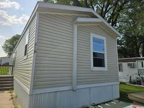 319 Oriole Lane, Madison, WI 53704