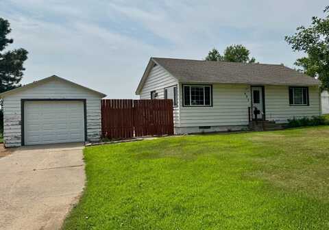 427 West 4th Avenue, Redfield, SD 57469