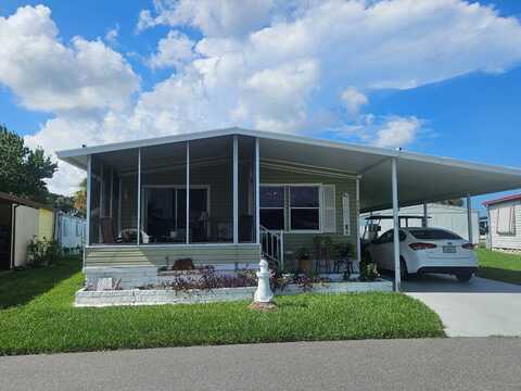 7640 Hector St, Hudson, FL 34667