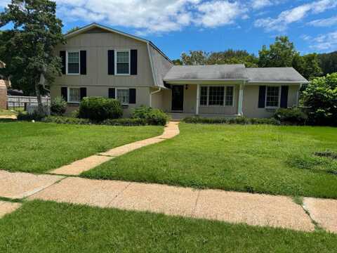 10209 Plantation Drive, Huntsville, AL 35803