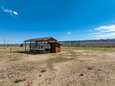 42132 Mustang Lane, Crane, OR 97732