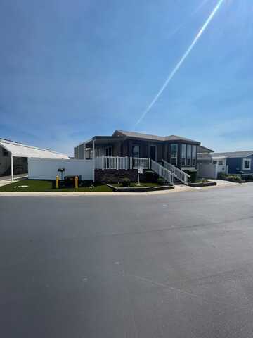 1245 W Cienega Avenue, San Dimas, CA 91773