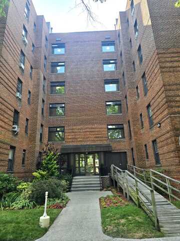 2165 Brigham St, Brooklyn, NY 11229