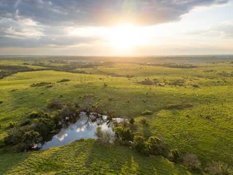 487AC HWY 166, Arkansas City, KS 67005