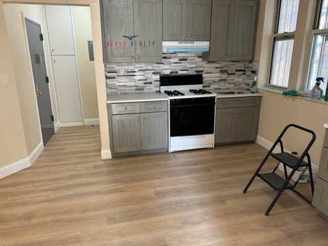 58th STREET & 43RD AVENUE, Woodside, NY 11377