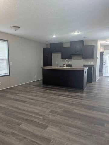 44 Forest Ln, Coopersville, MI 49404