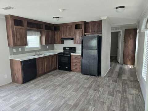 12300 Seminole Blvd., Largo, FL 33778