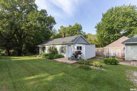 2807 9TH Avenue, Moline, IL 61265