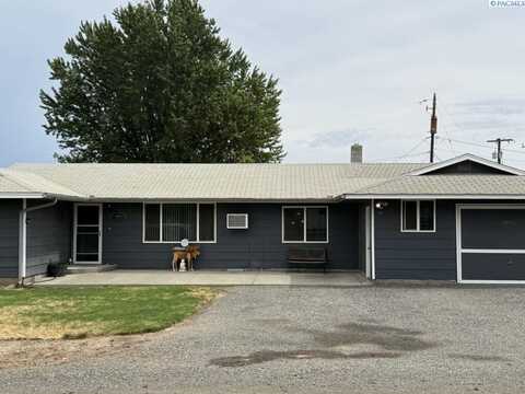 301 Kinne Lane, Selah, WA 98942