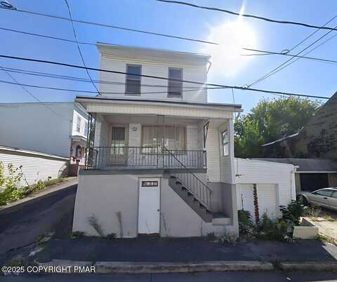 422 W Lloyd Street, Shenandoah, PA 17976
