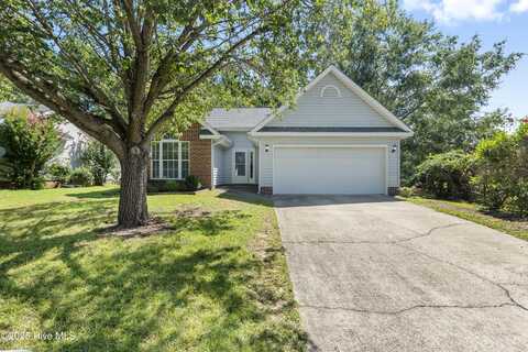 100 Kensington Way, Aberdeen, NC 28315