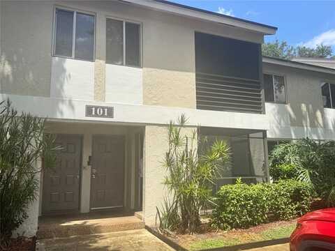 101 Gardens Dr, Pompano Beach, FL 33069