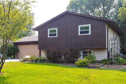 3323 N MORRISON Street, APPLETON, WI 54911