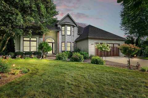 20 GLENWOOD Court, FOND DU LAC, WI 54935