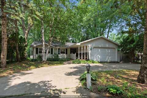 840 W SOUTH PARK Avenue, OSHKOSH, WI 54902