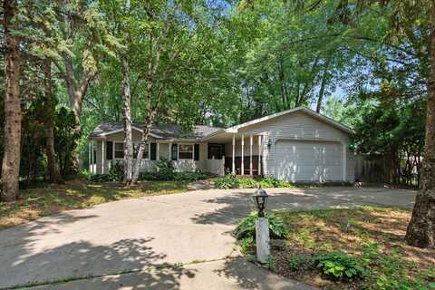 840 W SOUTH PARK Avenue, OSHKOSH, WI 54902