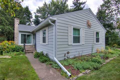 715 W Columbia Street, Chippewa Falls, WI 54729