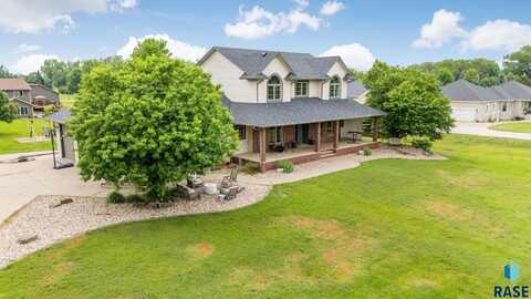 27115 480th Ave, Harrisburg, SD 57032
