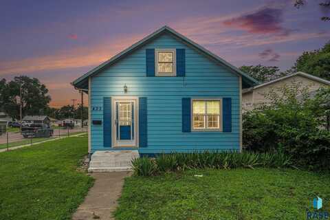 433 S Holly Ave, Sioux Falls, SD 57104